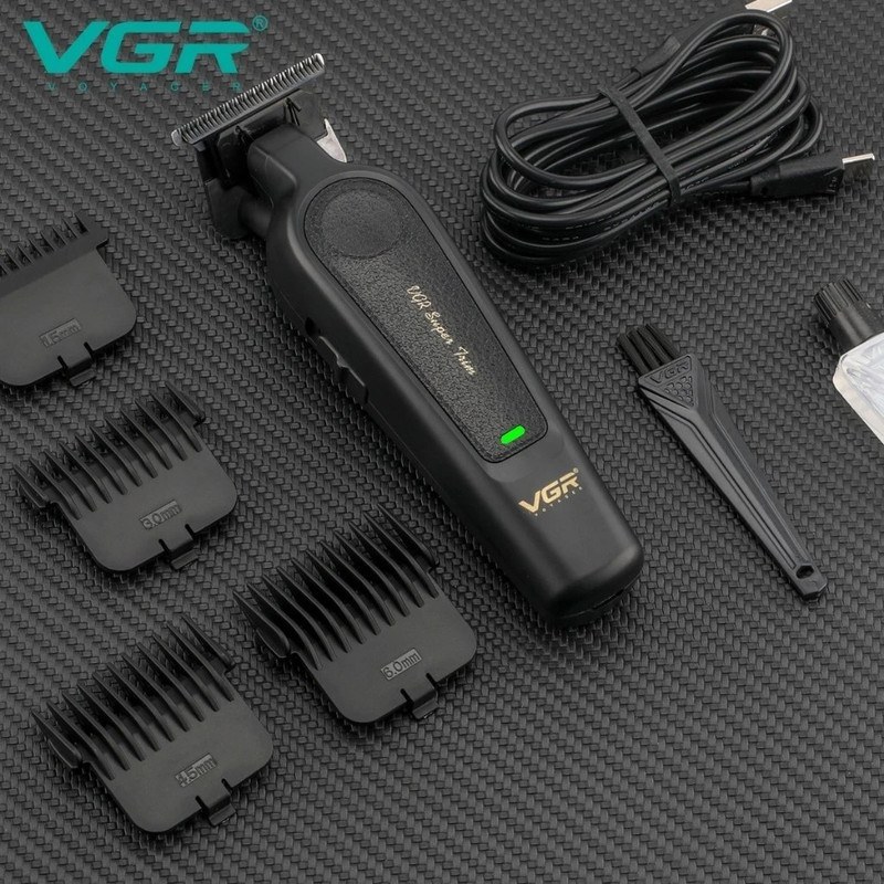 ماشین اصلاح وی جی آر مدل VGR V_995 با تیغه استیل ضد زنگ و برش مستقیم